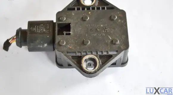 Volkswagen PASSAT B6 ESP acceleration yaw rate sensor 8E0907637A 0027888 0265005245