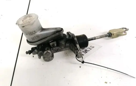 Clutch master cylinder