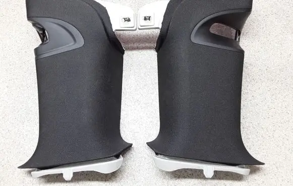 (B) pillar trim (bottom)