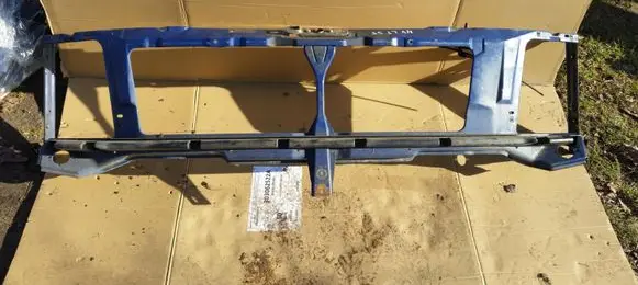 Volkswagen II LT Radiator support slam panel
