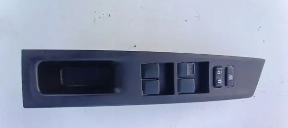 Toyota Yaris Electric window control switch 742320D340
