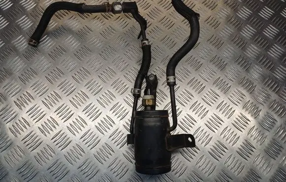 Vacuum air tank