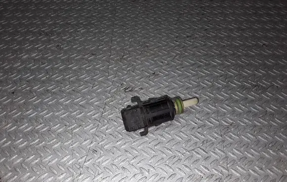 Coolant temperature sensor