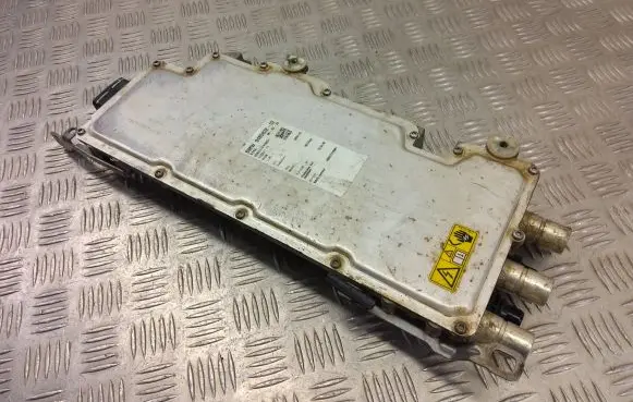 BMW 3 G20 G21 Voltage converter inverter 9485032