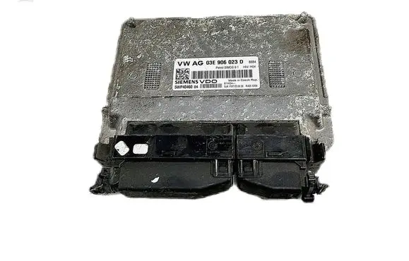 Volkswagen Polo IV 9N3 Engine control unit/module 03E906023D