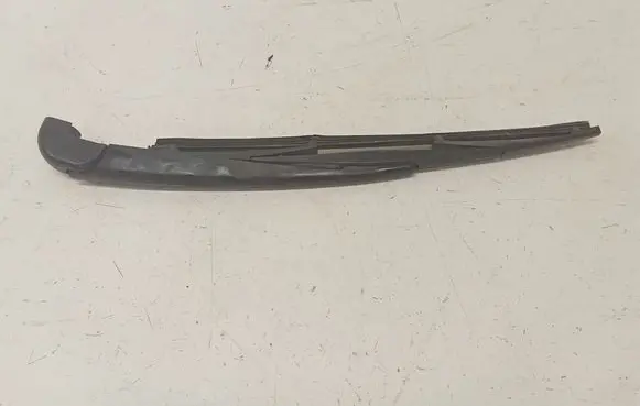 Nissan Murano Z50 Rear wiper blade arm 39868