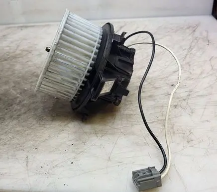 Opel Insignia B Heater fan/blower GP563001