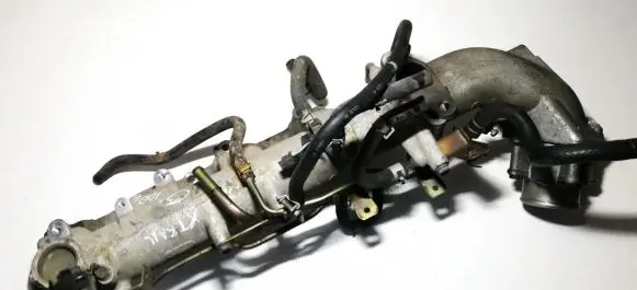 Nissan X-Trail T30 Intake manifold nl0801