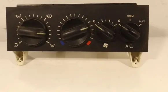 Renault Master II Interior fan control switch 133678U
