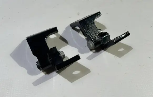 Rear door hinge set