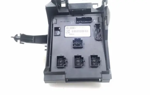 Audi A4 S4 B8 8K Comfort/convenience module 8K0907063P