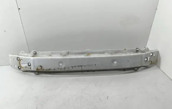 Toyota Yaris Front bumper cross member 156070720