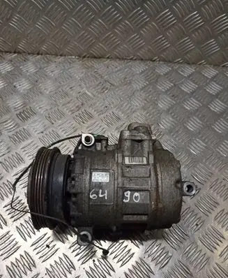 Volkswagen PASSAT B5.5 Air conditioning (A/C) compressor (pump) 8D0260808 7SBU16C