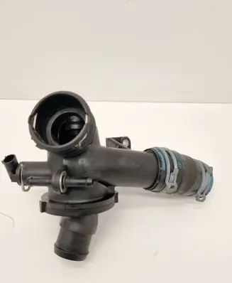 Mercedes-Benz E W212 Thermostat/thermostat housing A6512000615