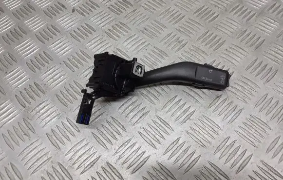 Skoda Octavia Mk2 (1Z) Wiper control stalk 1K0953519A