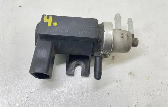 Audi A3 S3 8L Turbo solenoid valve 72290304