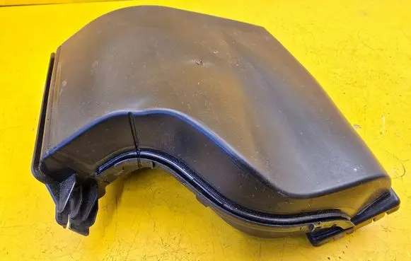 Peugeot 5008 Other engine bay part 9846310780