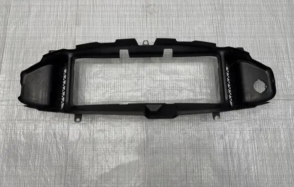 Maserati GranTurismo Radiator trim 6702249880