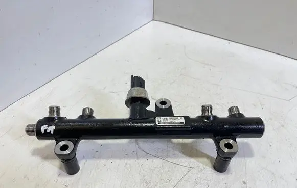 Ford Mondeo MK IV Fuel main line pipe 968190968003 9663305480 28497Z01