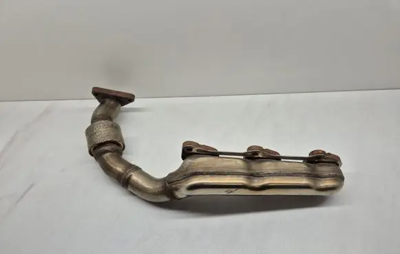Mercedes-Benz Vito Viano W639 Exhaust manifold A6421400809