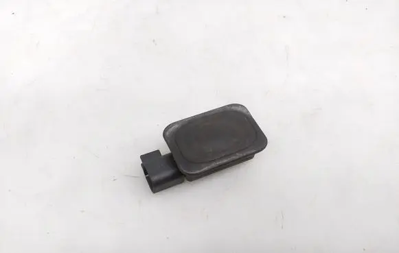 Land Rover Range Rover Evoque L538 Tailgate opening switch 1L2T14K147AA