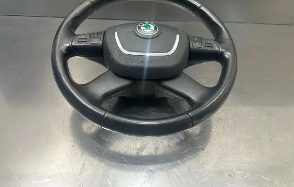 Skoda Superb B6 (3T) Steering wheel