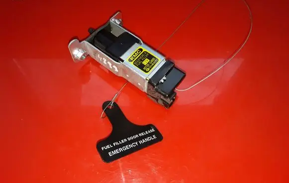 KIA Sorento Fuel tank cap lock 957202J000
