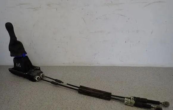 Nissan Note (E11) Gear shift cable linkage 