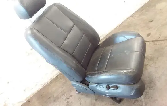 Front passenger seat