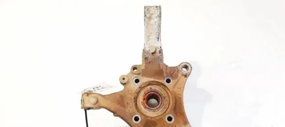 Front wheel hub