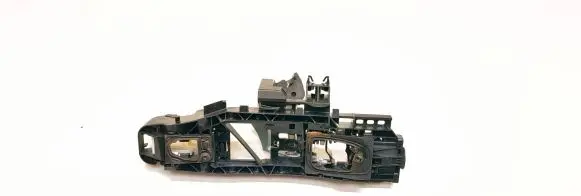 Rear door exterior handle/bracket