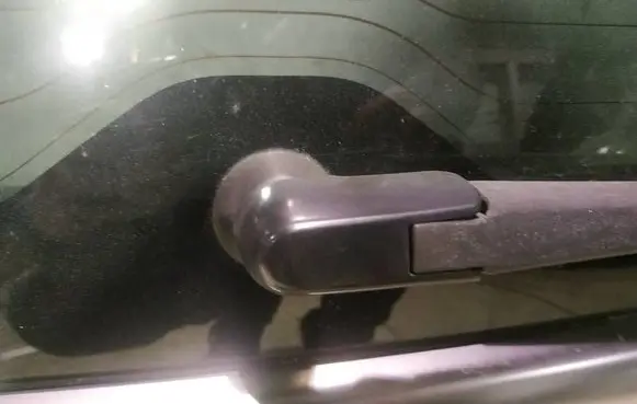 Peugeot 4007 Rear window wiper motor