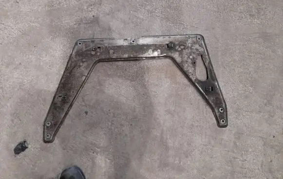 Porsche Panamera (970) Other engine bay part 970341111 97034111105