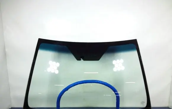 SsangYong Tivoli Front windscreen/windshield window 