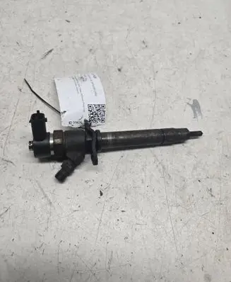 Volvo S60 Fuel injector 0445110078