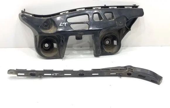 Mercedes-Benz CLA C117 X117 W117 Rear bumper mounting bracket A1178850321