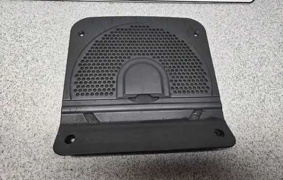 BMW 1 F20 F21 Subwoofer grill/trim 9290908