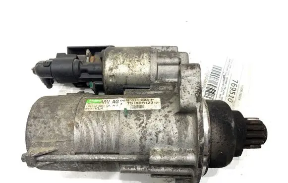 Volkswagen Touran II Starter motor 02M911024P