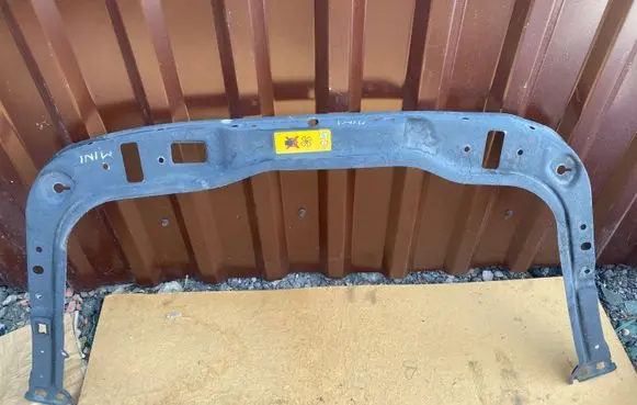 Mini One - Cooper Coupe R56 Top upper radiator support slam panel 7147911 16080200AF
