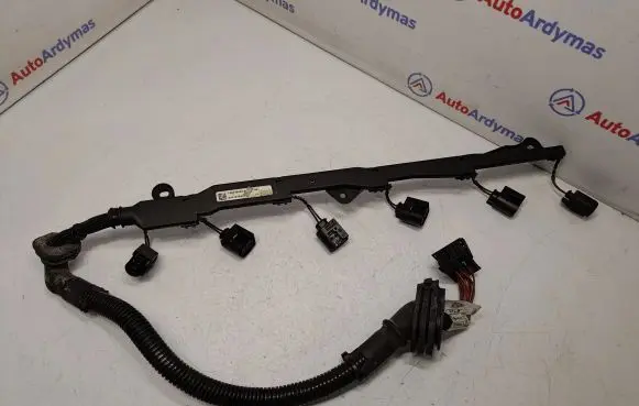 BMW 5 F10 F11 Fuel injector wires 7809680 12517809680