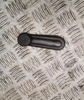 Toyota Avensis T270 Rear door window winding handle 6926002020