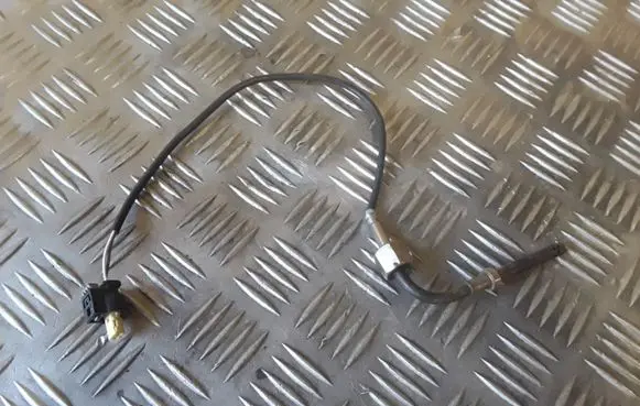 Mercedes-Benz Sprinter W906 Exhaust gas temperature sensor A0009054005