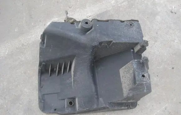 Volkswagen Multivan T6 Fuse box cover 7E0907296A