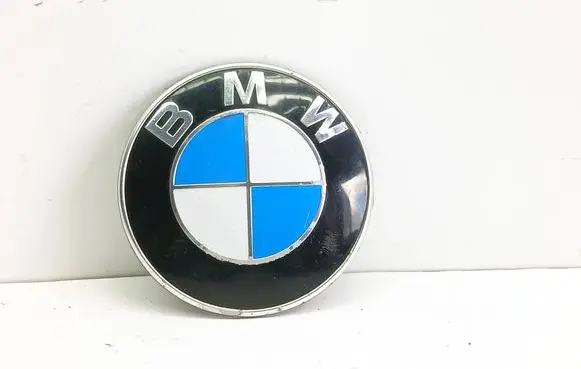 BMW X5 E70 Manufacturer badge logo/emblem 7057794