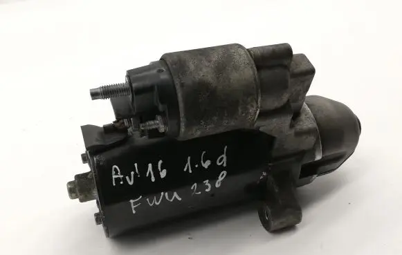 Toyota Avensis T270 Starter motor 281000X040