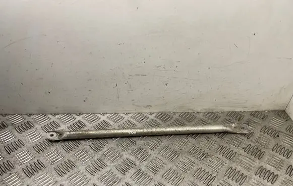 Radiator support slam panel bracket