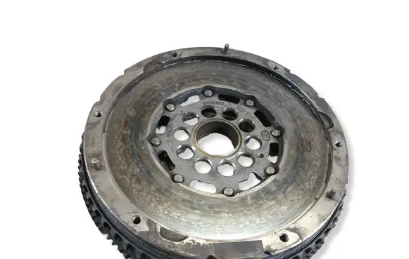 Volvo V60 Dual mass flywheel 31325140
