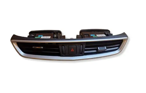 Nissan Qashqai Dash center air vent grill 687504EA0A PG05HLZ08 30490053C