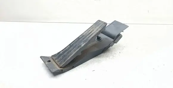 BMW 3 E90 E91 Accelerator throttle pedal 6766931 35426766931