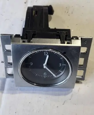 Volkswagen PASSAT B7 Clock 3AA919204A 1948058 13245